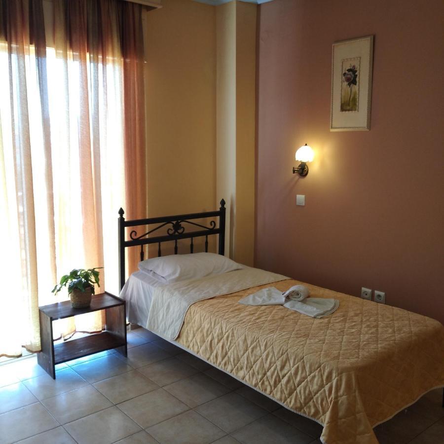 Xenia Palace Luxury Aparthotel Vrasná