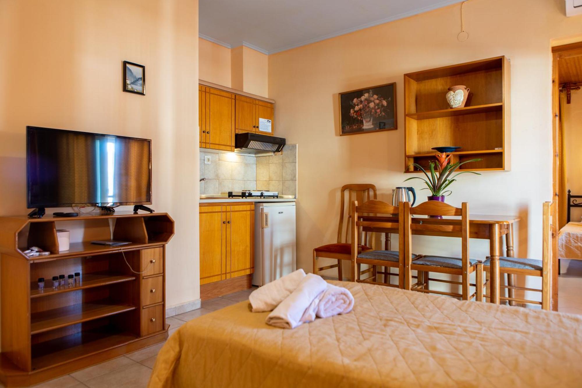 Xenia Palace Luxury Vrasná
