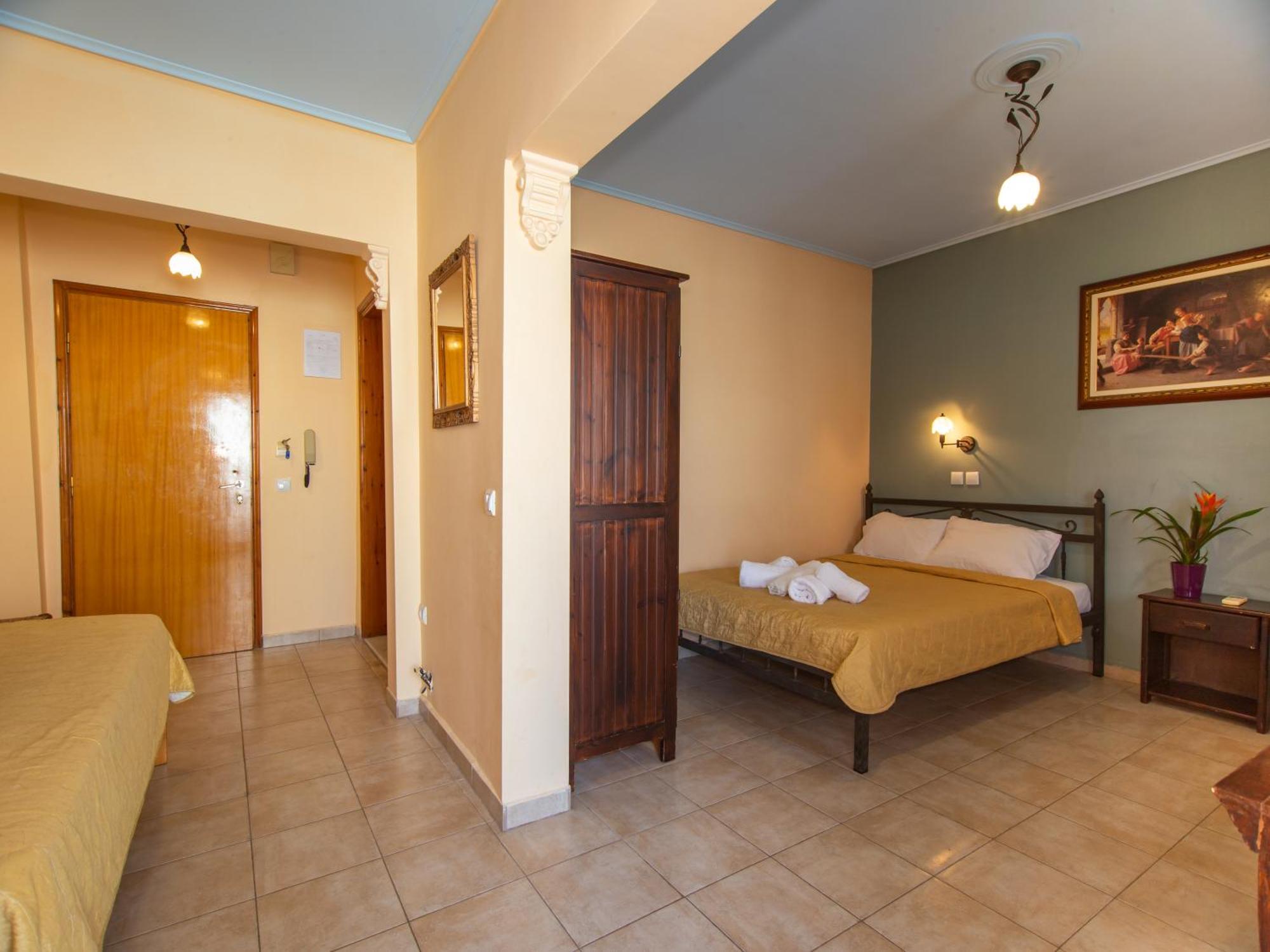 Xenia Palace Luxury Aparthotel Vrasná